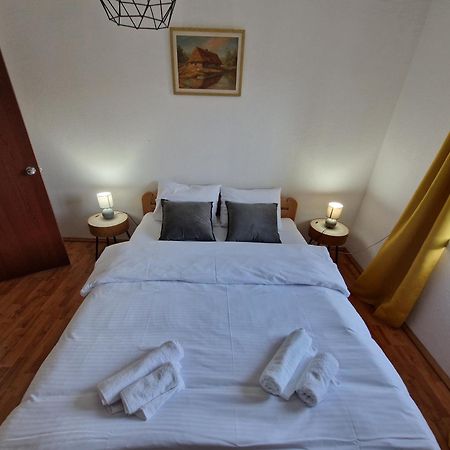 Apartman Irvas Kolašin Exteriör bild