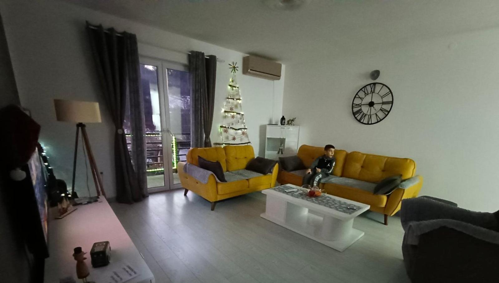 Apartman Irvas Kolašin Exteriör bild